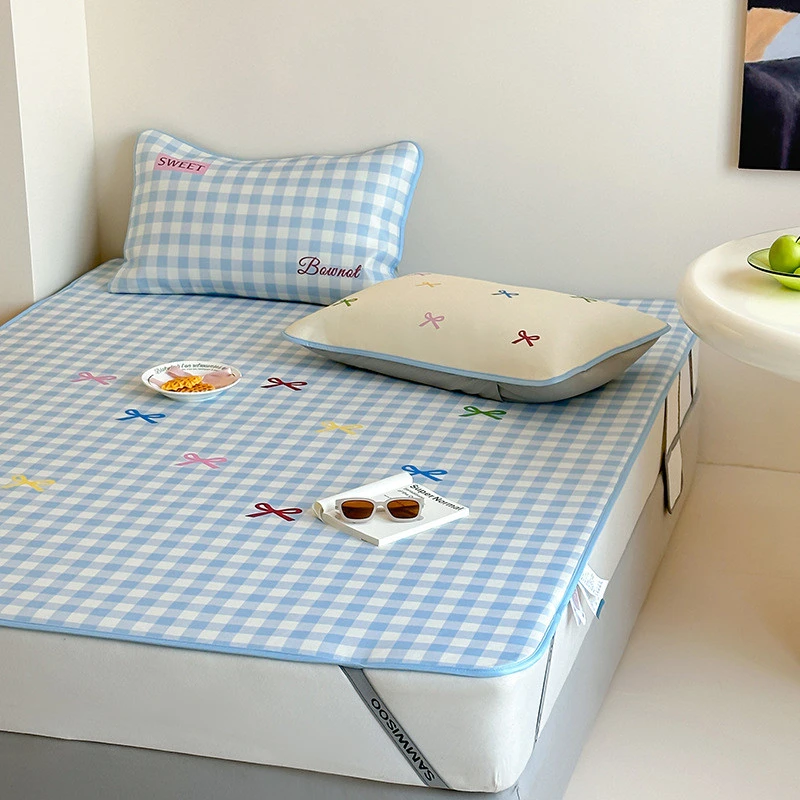 ins蝴蝶结A类冰丝凉席三件套裸睡凉感丝冰藤席夏季水洗空调软席子