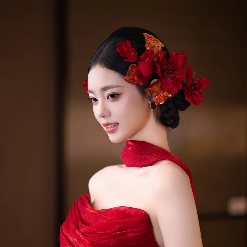 非金属布艺婚庆饰品 新娘复古纯欲红色系仿真花新中式配饰MC3090R