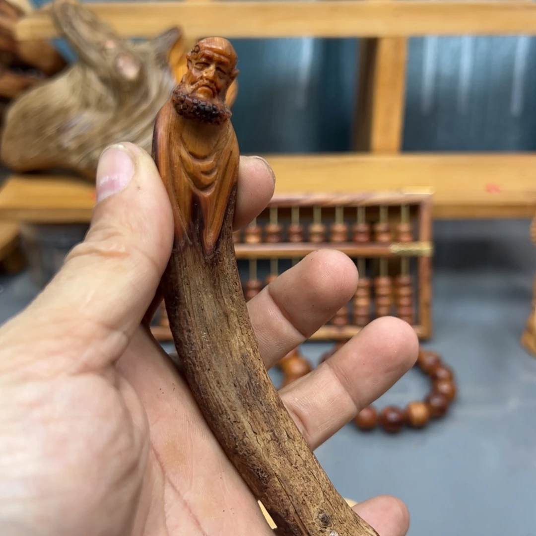 星***海木崖柏木摆件手把件