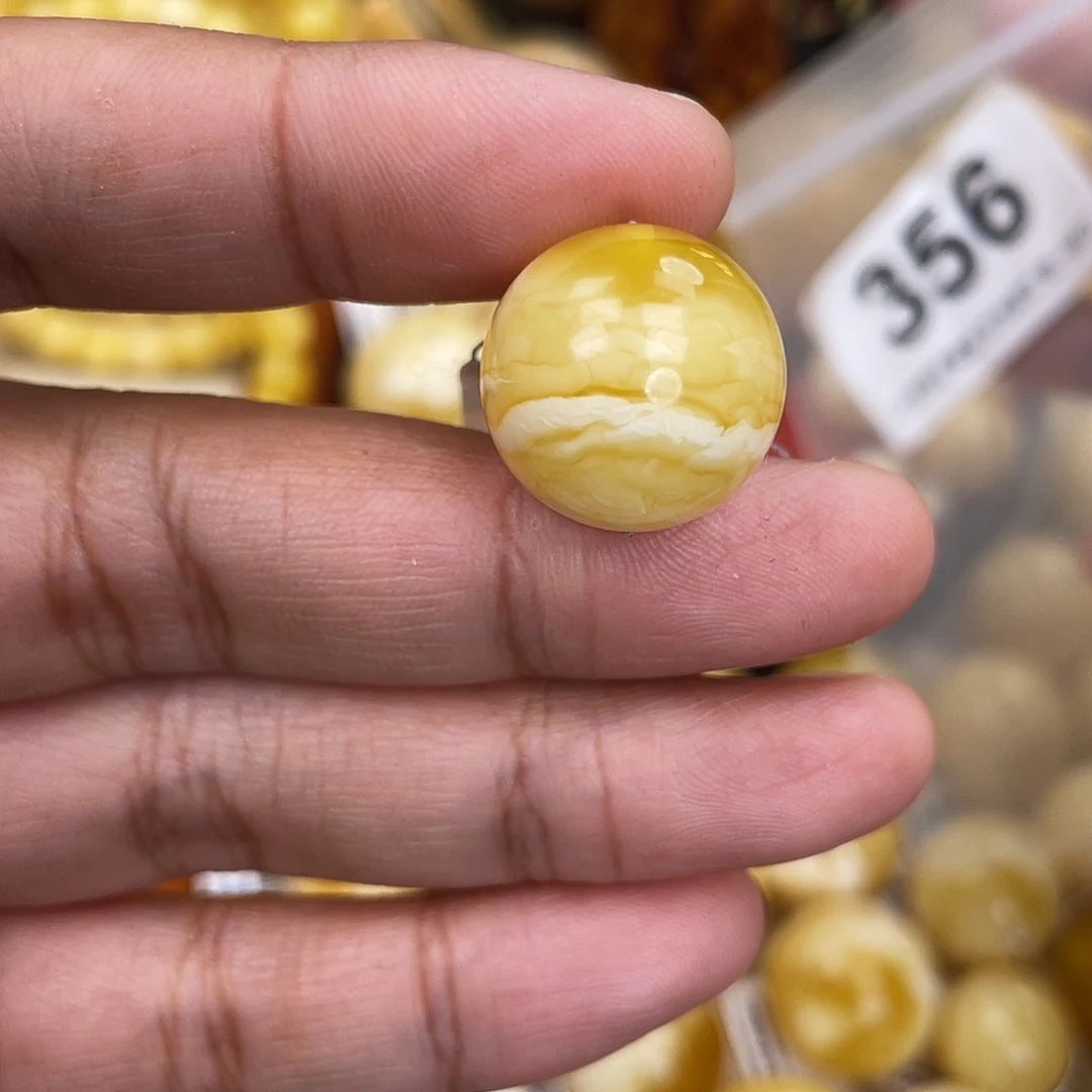 蜜蜡未镶嵌珠宝奇石粉17.7