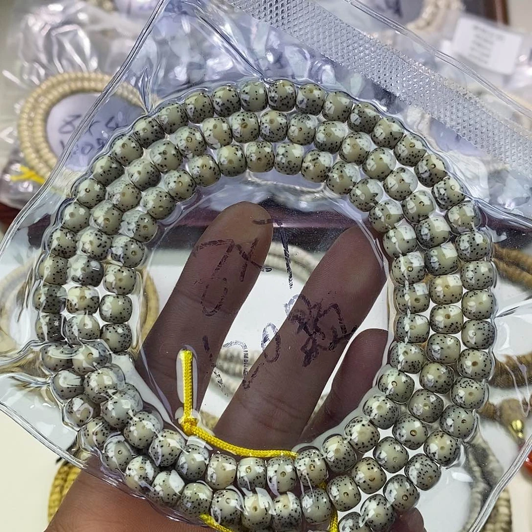 星月菩提吊坠87卡姿兰大眼