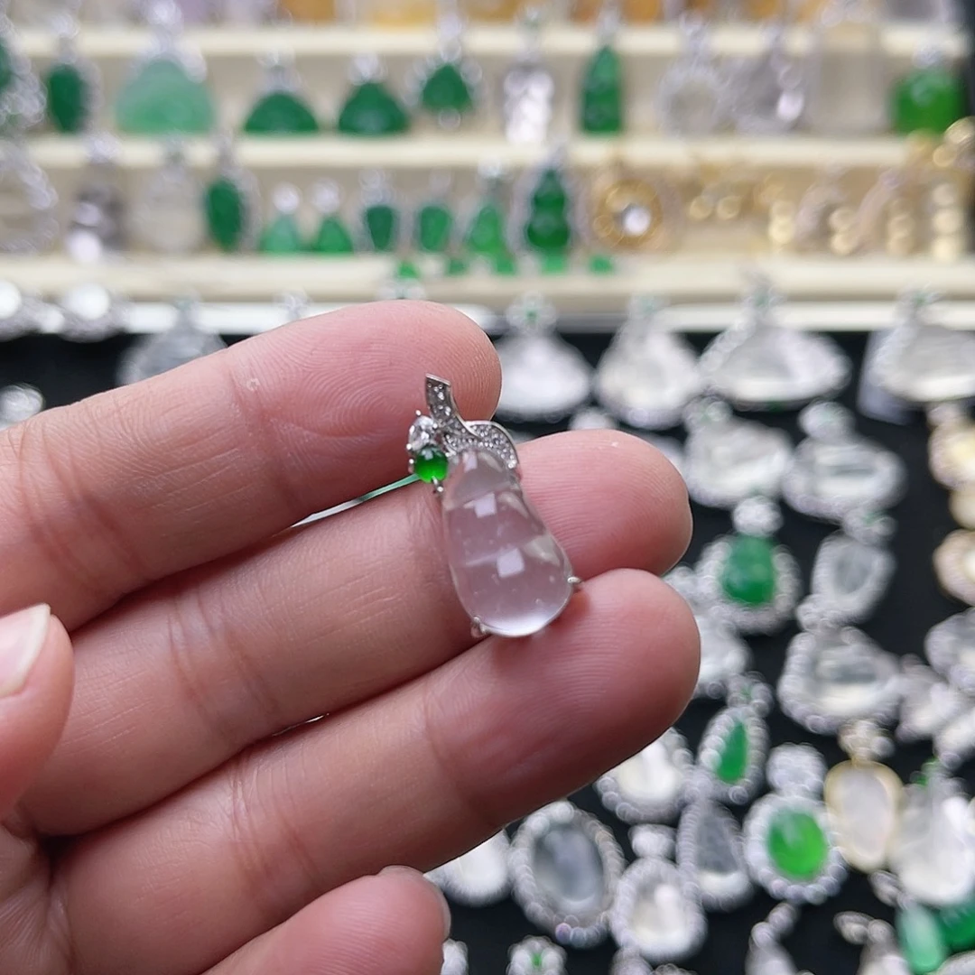 颈饰银S925镶嵌石英质玉福豆