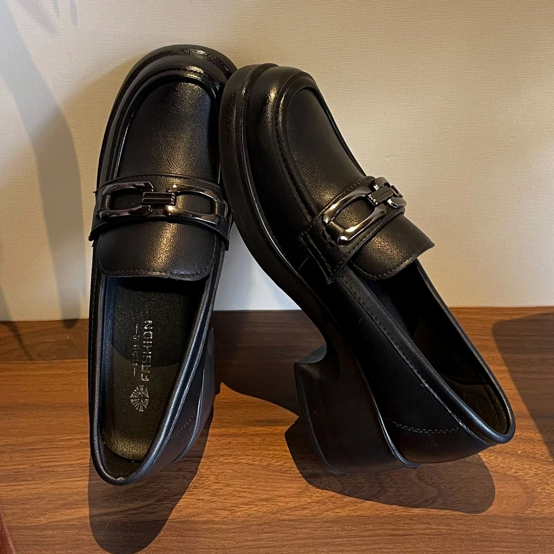 乐福鞋女25春软底平跟2192厚底带扣小皮鞋单鞋工作鞋时尚舒适