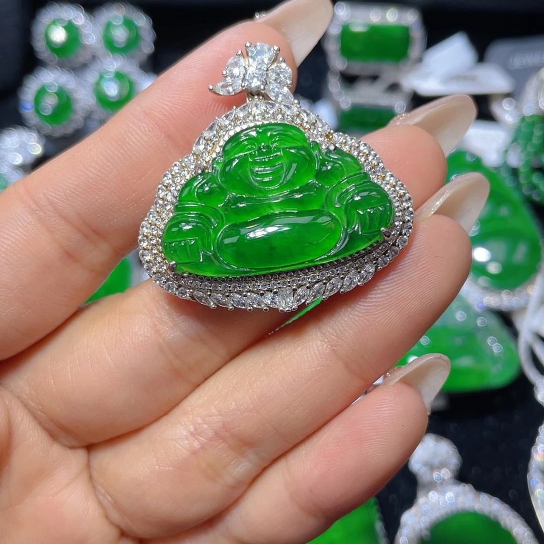 翡翠颈饰银S925镶嵌翡翠