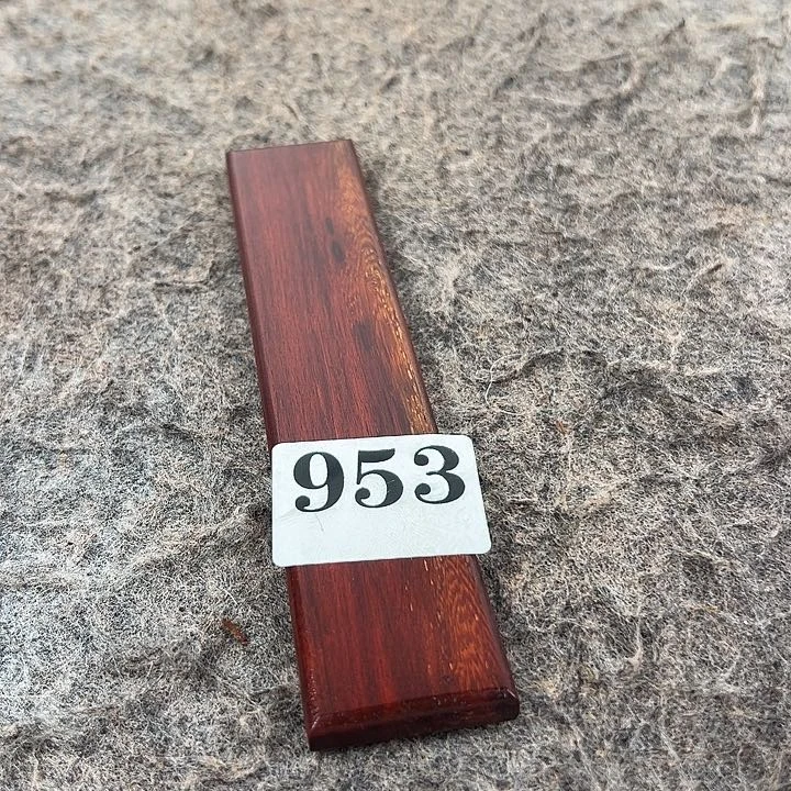 木改****）木料一物一拍木料