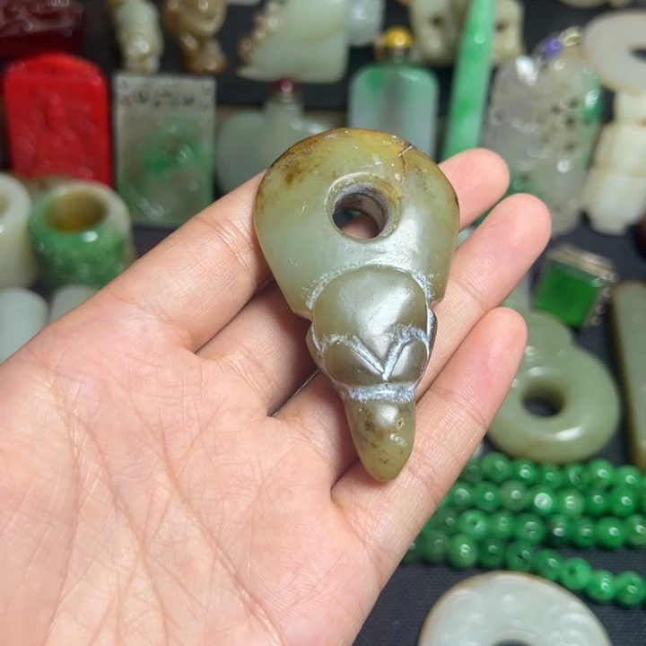 吊坠滴血莲花菩提