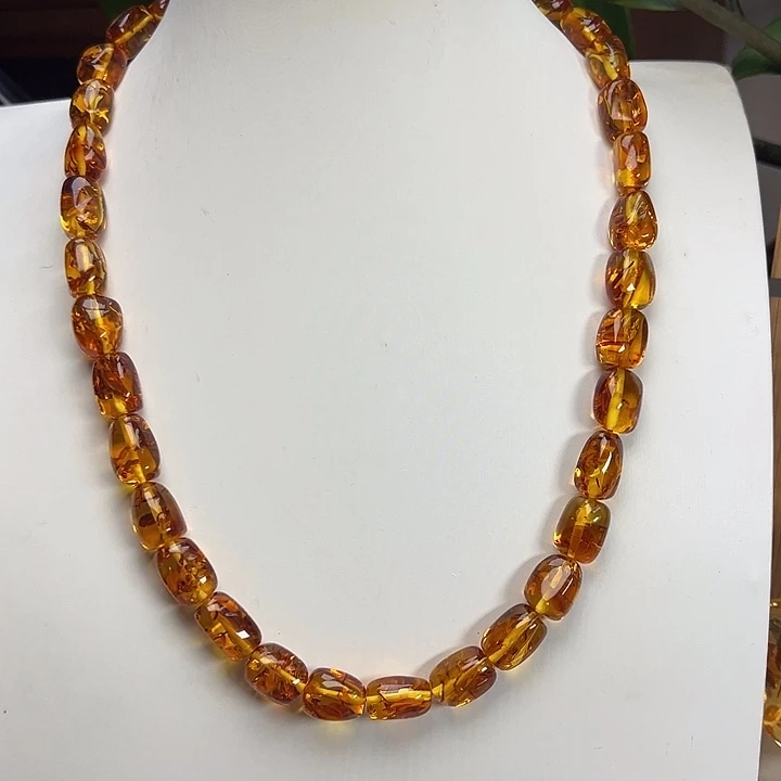 琥珀（花珀）未镶嵌颈饰