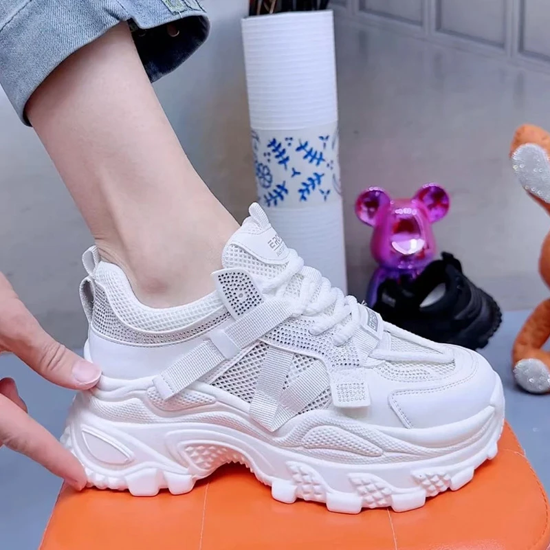 炫彩超火厚底运动休闲鞋女2025春夏新款韩版网面透气老爹鞋潮女鞋