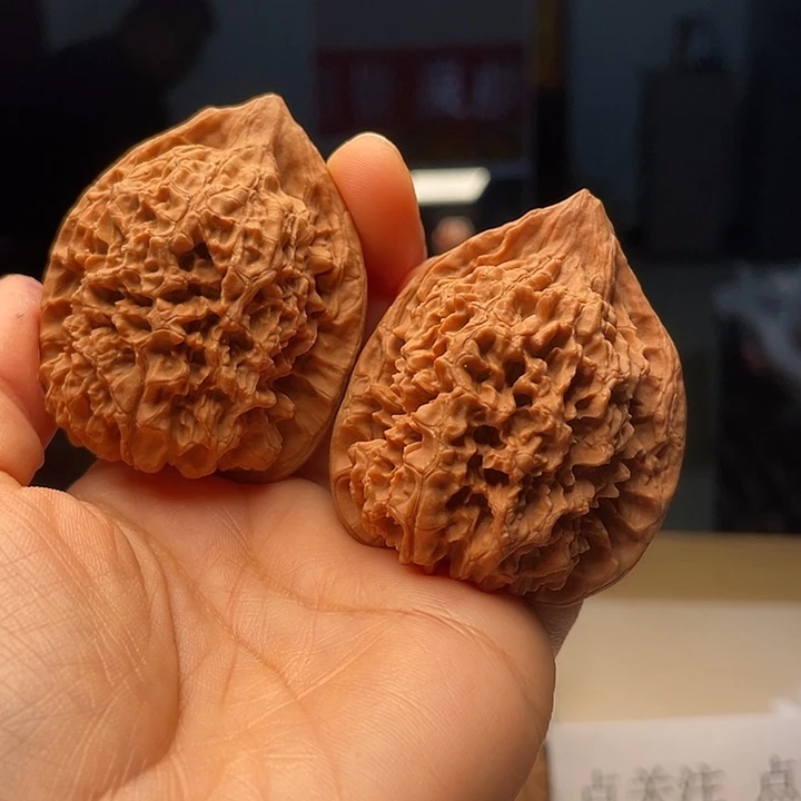 文玩核桃吊坠官帽