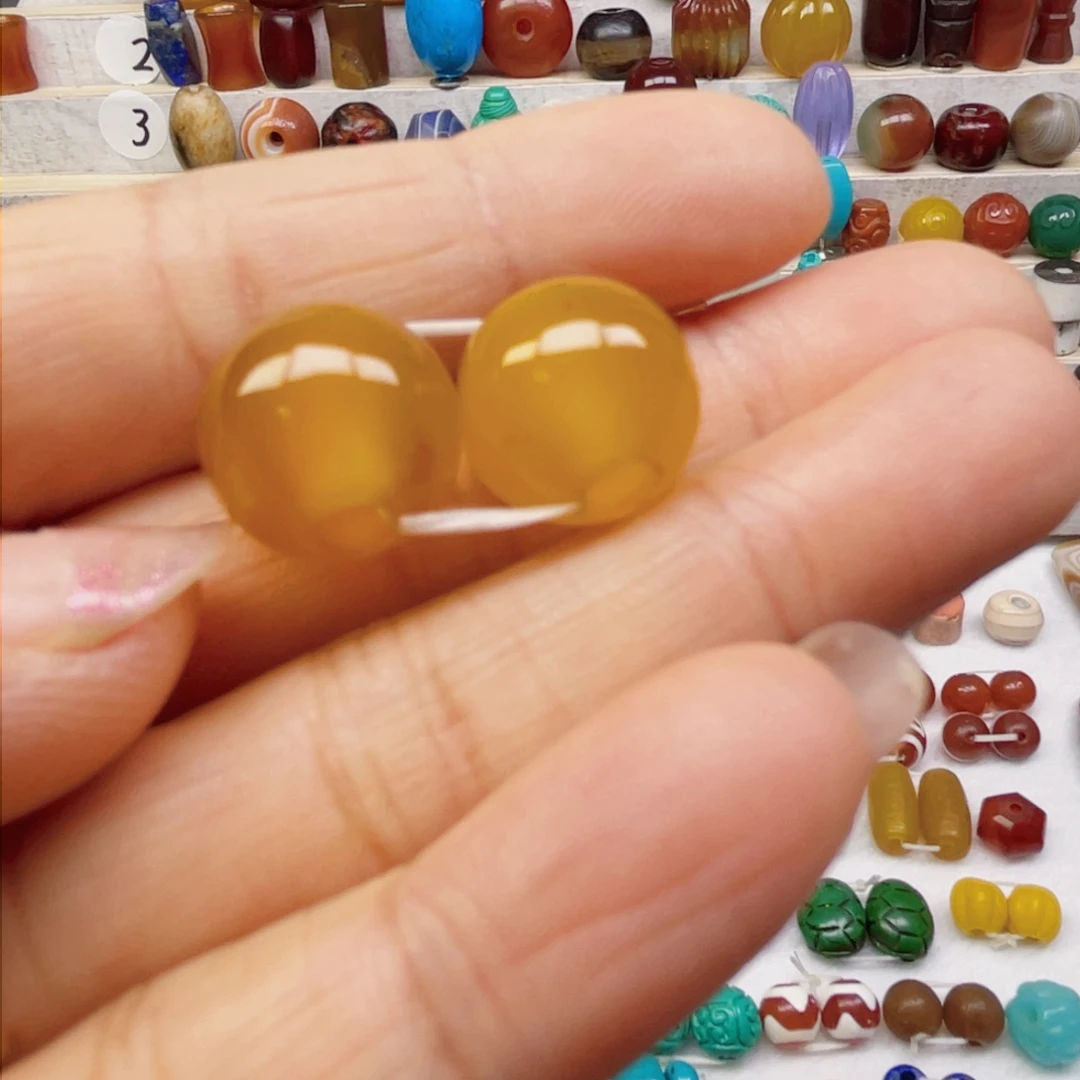 玛瑙/玉髓吊坠未镶嵌教****师