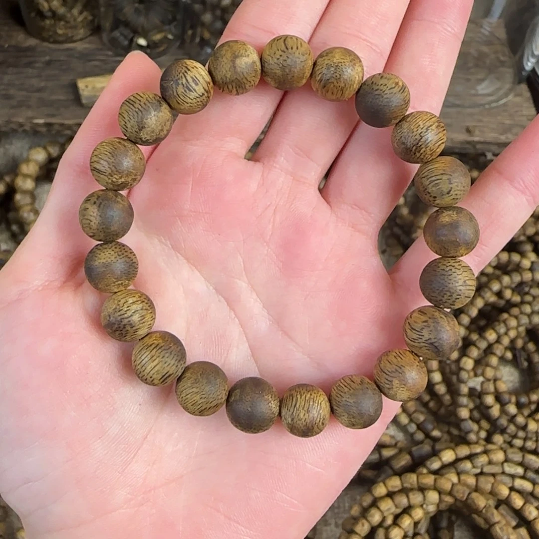 沉香沉香碎屑沉香碎屑0.9圆珠