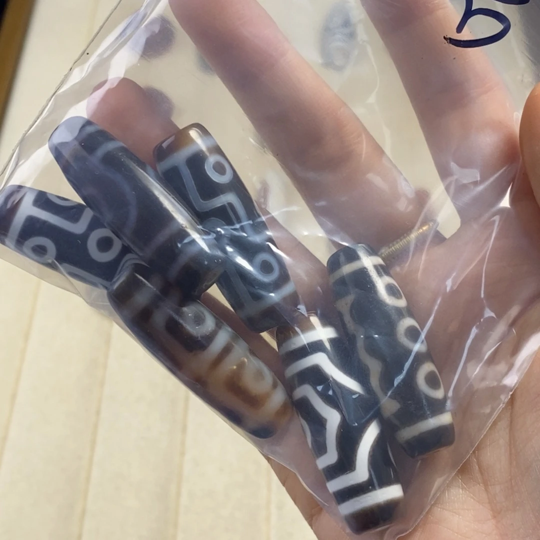 浛***玛瑙/玉髓未镶嵌颈饰