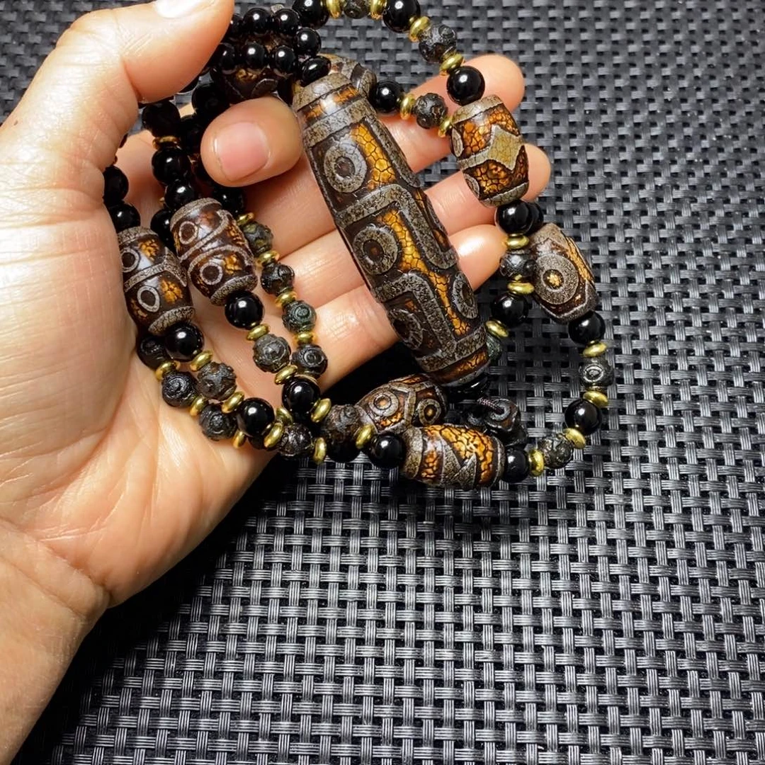 行***性玛瑙/玉髓未镶嵌手链