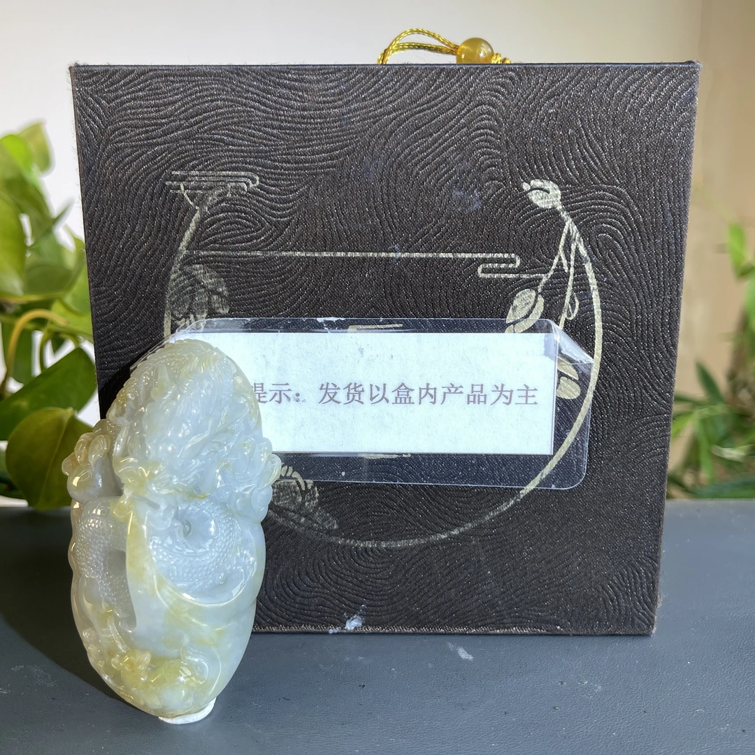 JTA20-012  H天然缅甸翡翠A货