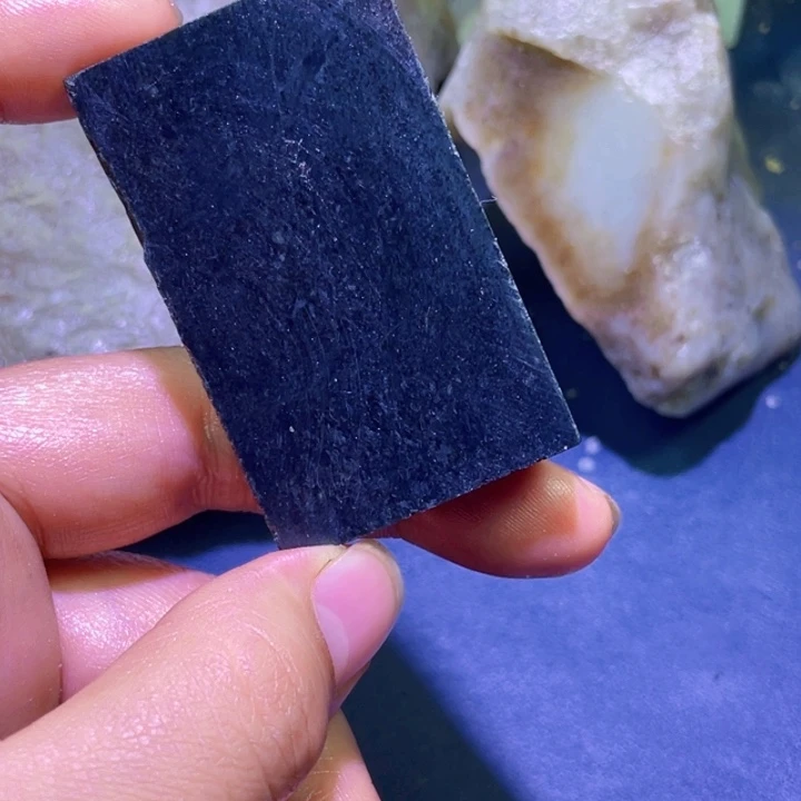 和田玉未镶嵌珠宝半成品