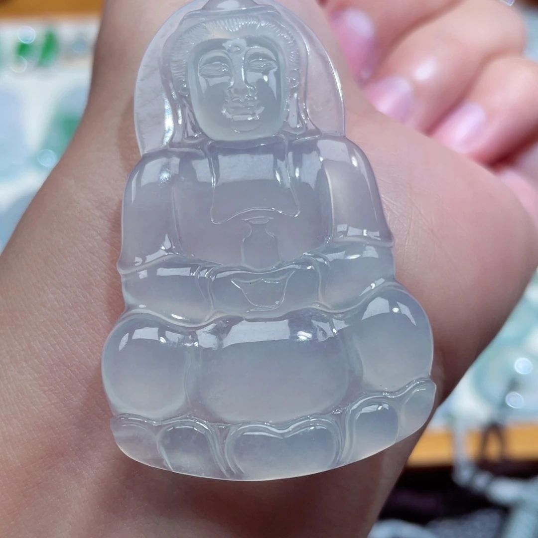 翡翠未镶嵌颈饰观音