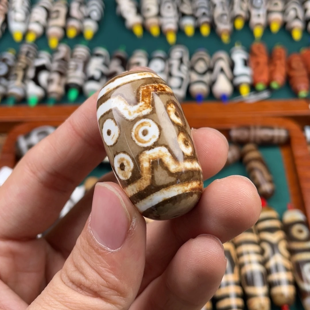 玛瑙/玉髓裸珠11眼