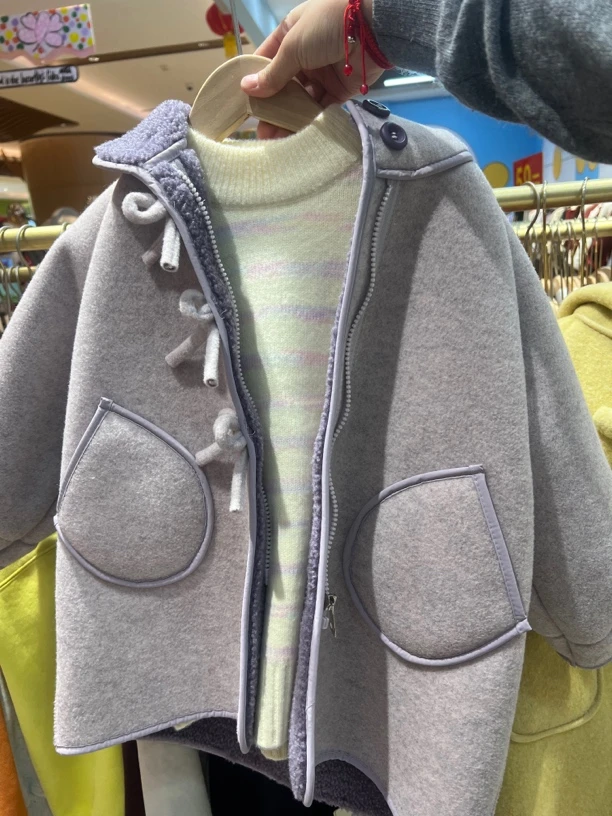 110-150 两色双拼毛毛呢子外套一体毛