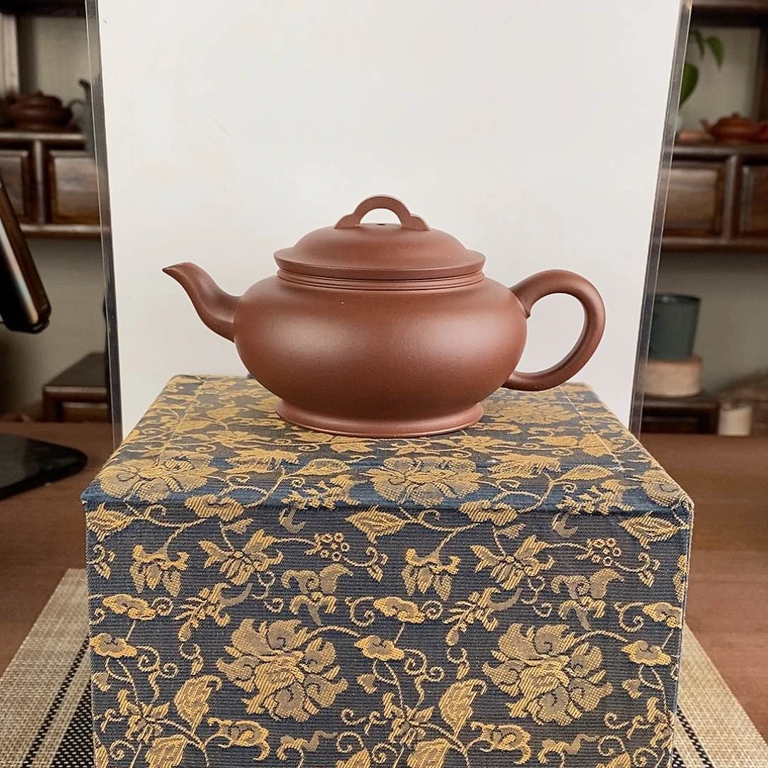 紫砂茶壶宜兴紫砂工艺美术精品