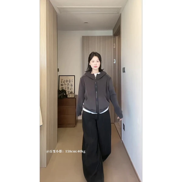 巨好看的初冬连帽外套女2025冬季新款高级感气质百搭上衣裤子套装