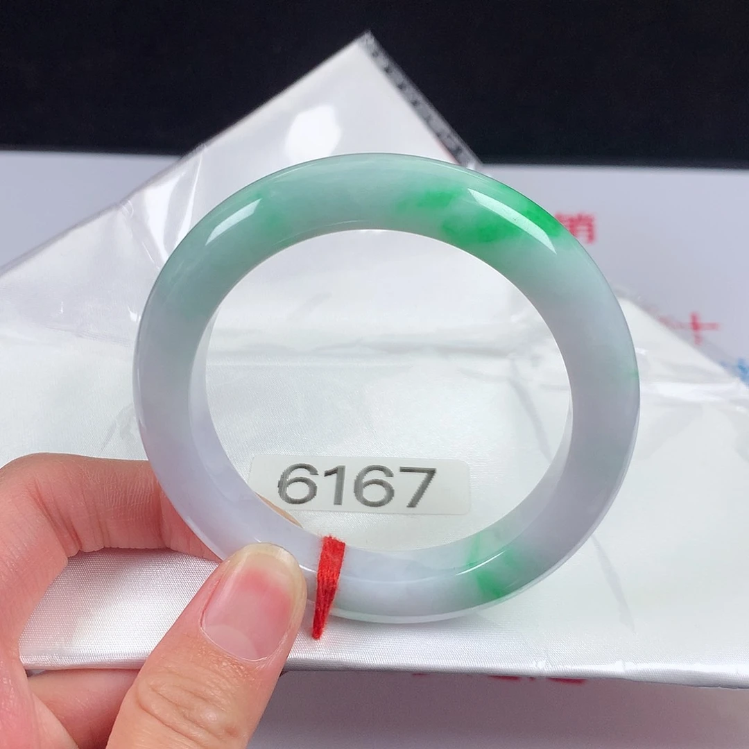 【闪购商品】翡翠手镯未镶嵌55圈口