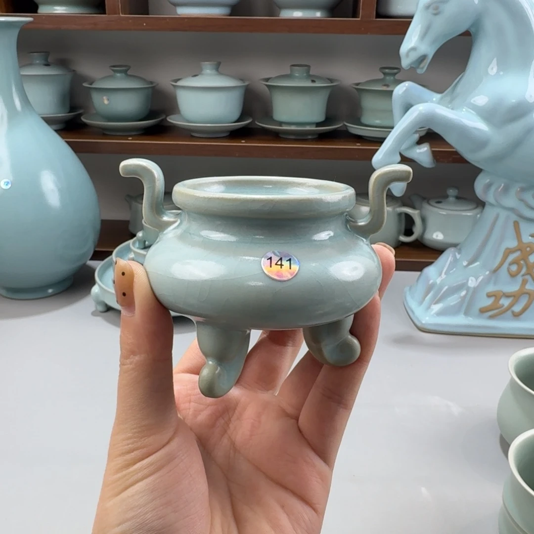 摆件陶瓷二级汝窑仿古釉香炉