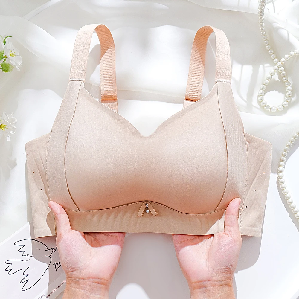 2025新款无痕滑滑杯调整型内衣女提拉防下垂收副乳无钢圈聚拢文胸