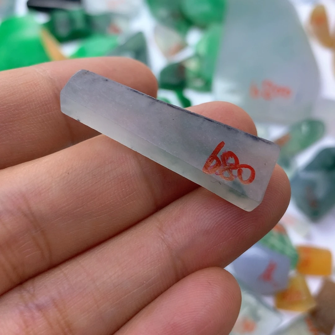 定制翡翠未镶嵌天然翡翠