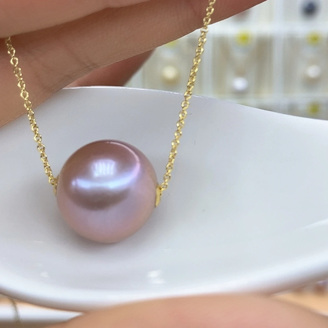 18K金镶嵌淡水珍珠吊坠(赠链)