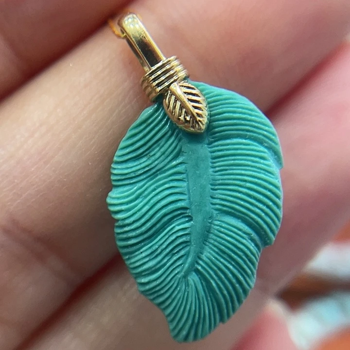 绿松石18K金镶嵌珠宝奇石