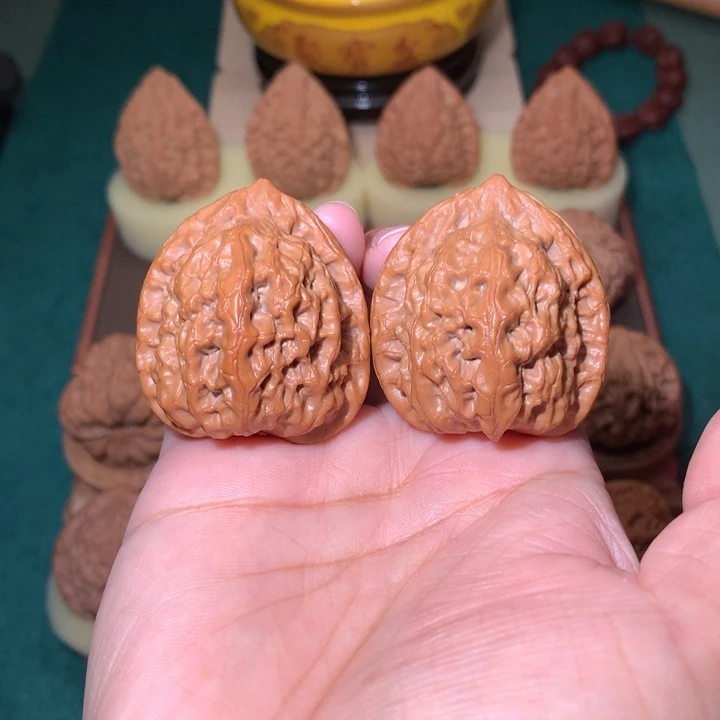 核桃文玩核桃把件佛肚