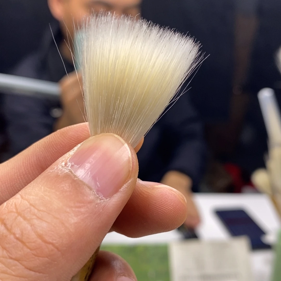 放漏11号，3.5出峰，0.7口径，纯细嫩光峰羊毫