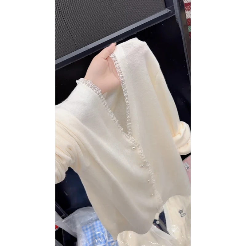 欧货2025秋冬新款洋气V领蕾丝针织爆款开衫气质慵懒风上衣女