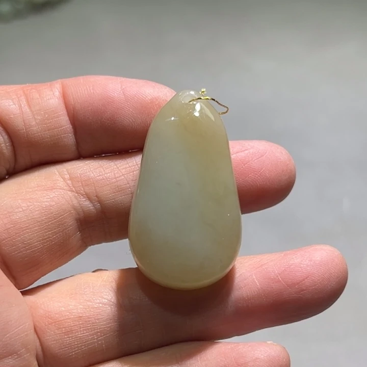 和田玉未镶嵌珠宝奇石