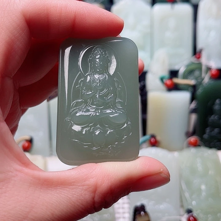 小***奇和田玉未镶嵌挂件