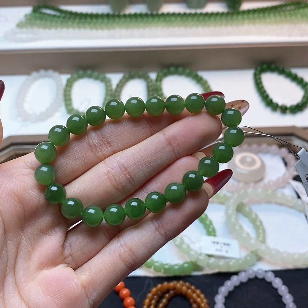 和田玉手链未镶嵌果绿卡八无黑点