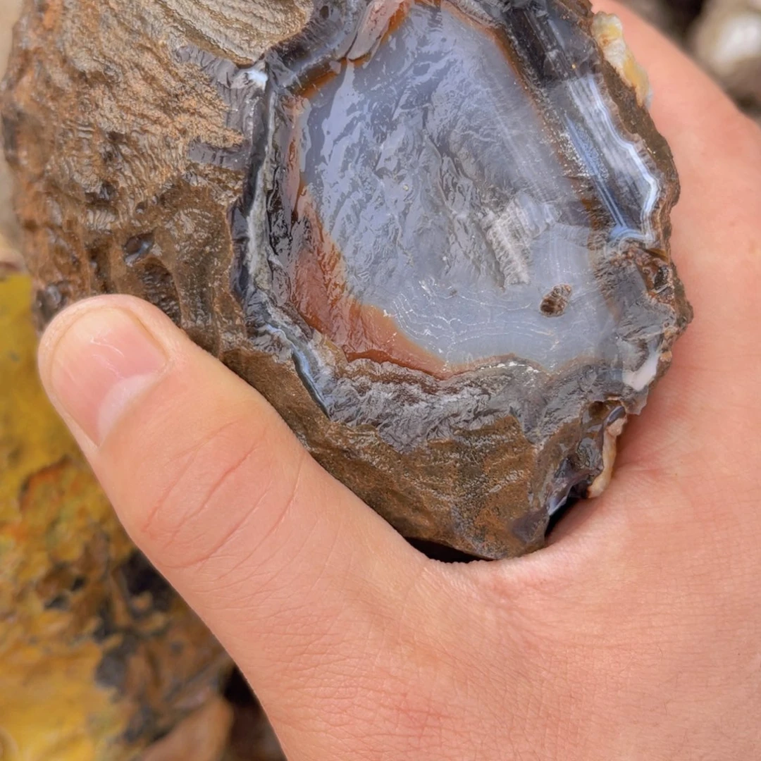 M***_定制玛瑙天然玛瑙手镯原石