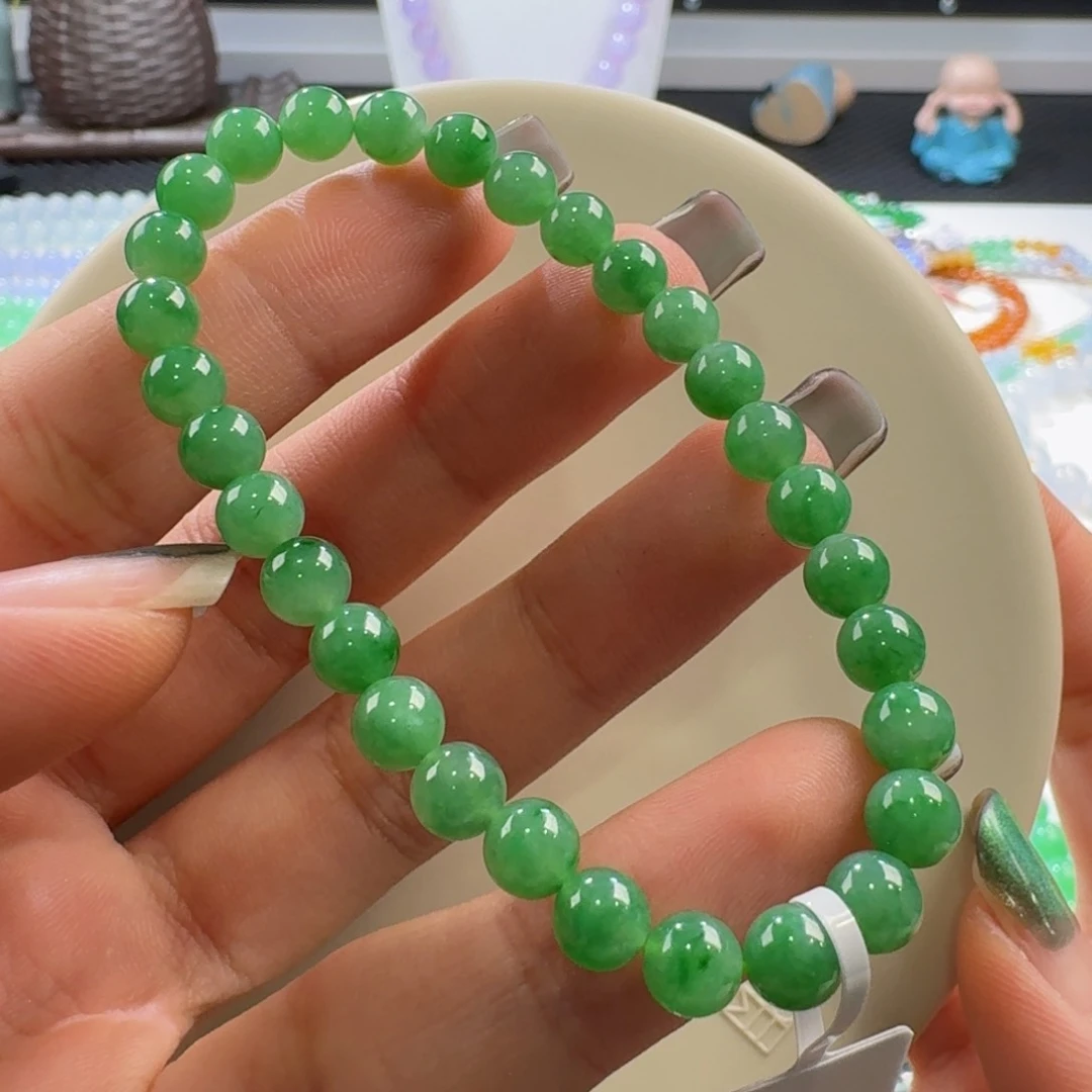 翡翠手链未镶嵌果绿飘花手串卡6 大漏！