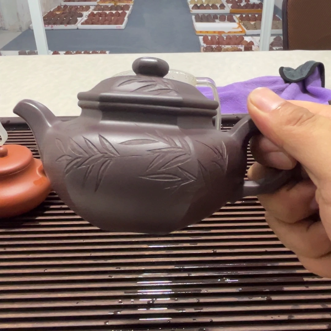 淌***血茶壶紫砂紫砂……………………………………