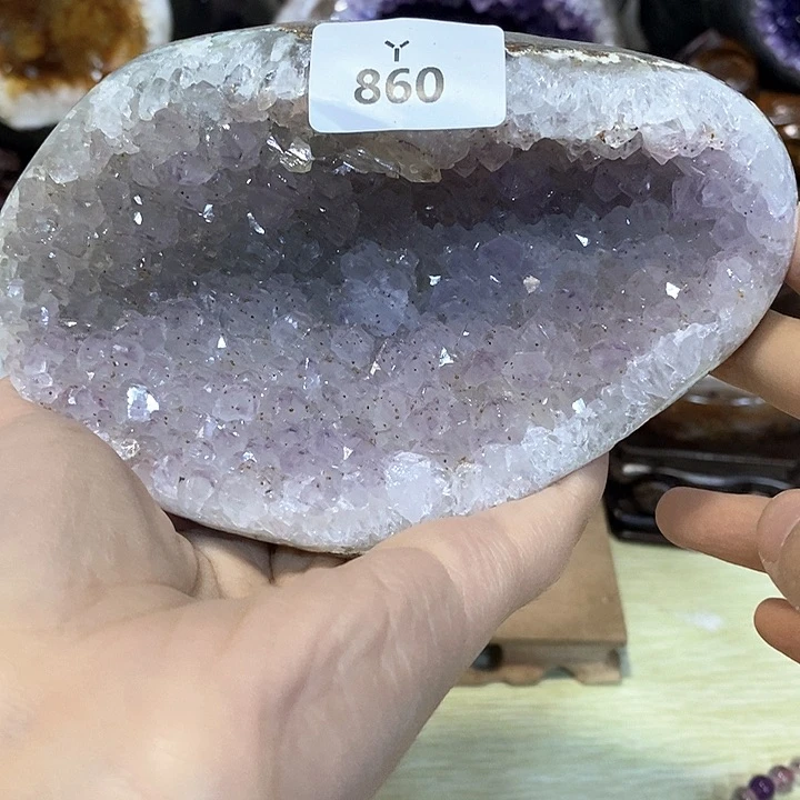 未镶嵌水晶大型摆件（非配饰）