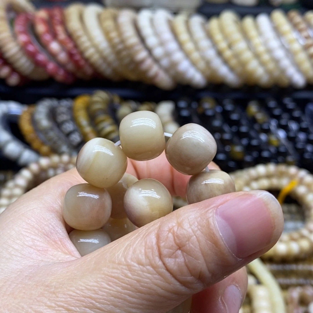 驼骨手串/手链敏***猪驼骨手串