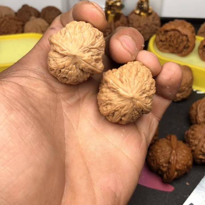 文玩核桃把件全品铁锤34尺寸20号链接一只定带黄班