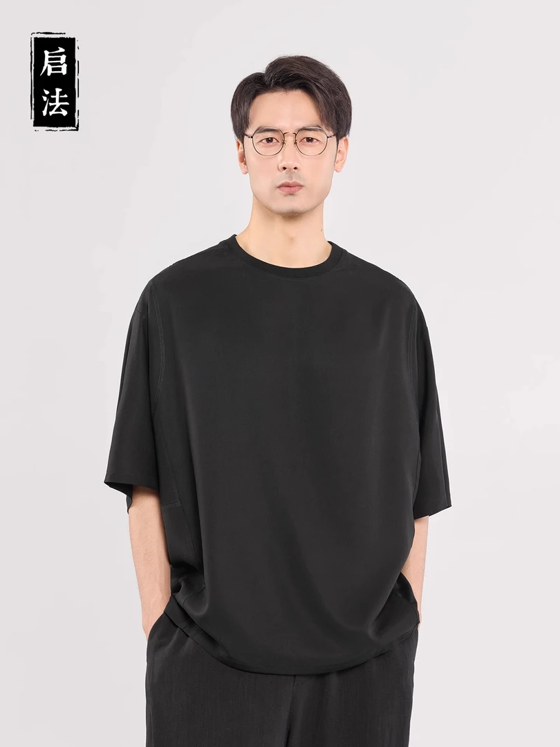 启·法男装夏季新款圆领T恤男简约百搭黑色短袖男宽松舒适上衣薄款