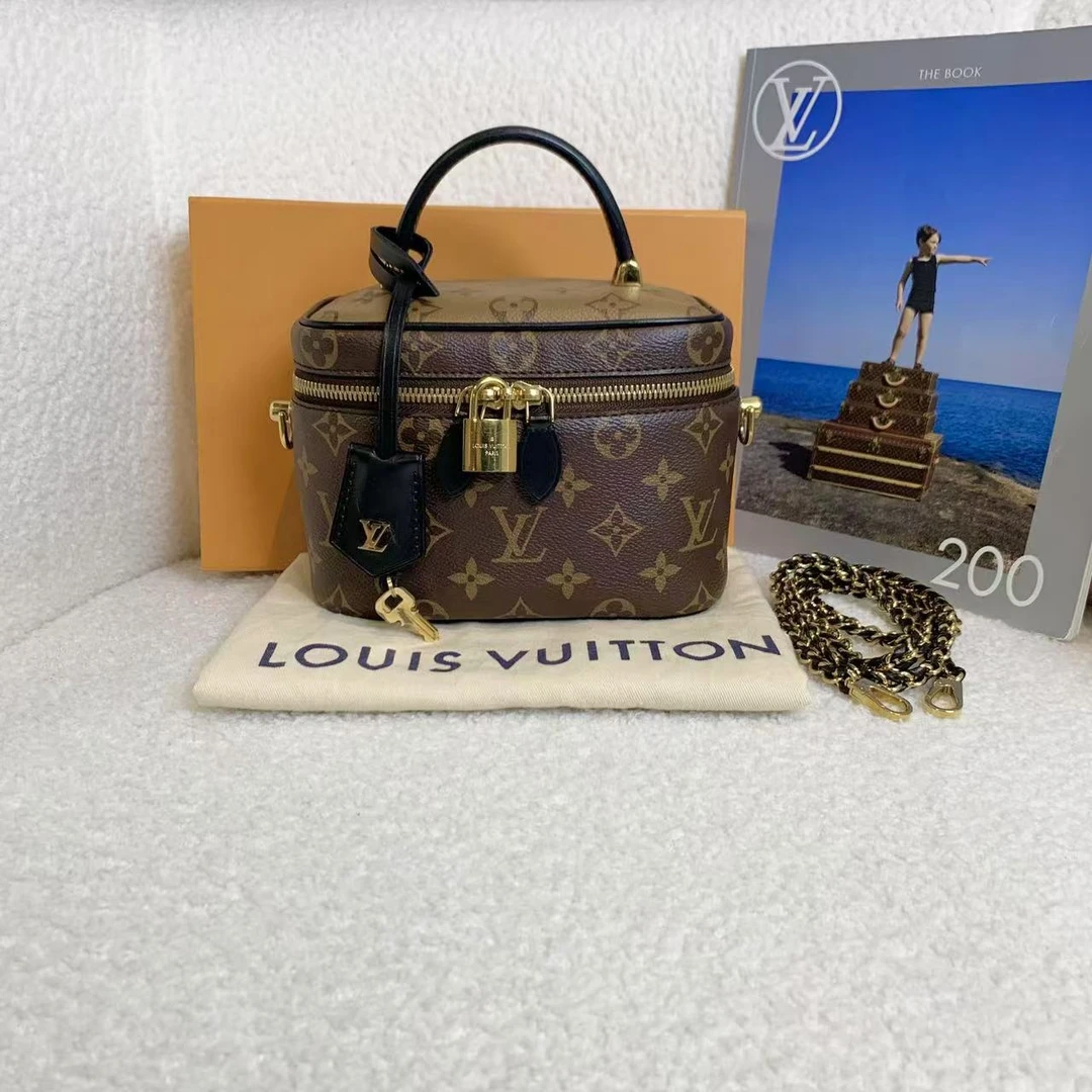 99新 LV 壹臻/老花拼黑vanity化妆包小 号芯片 41347907