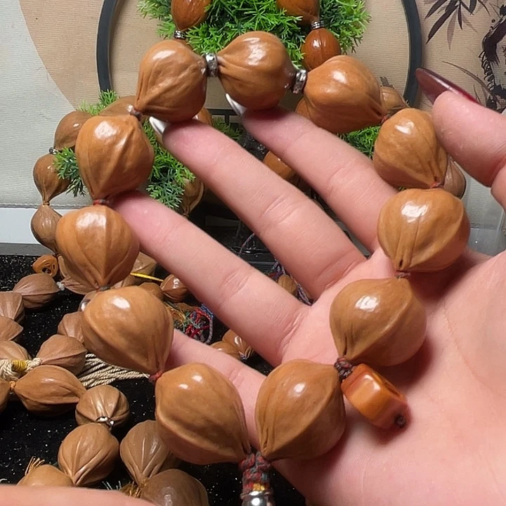 橄榄核手串/手链2.2蒜头11只有一条