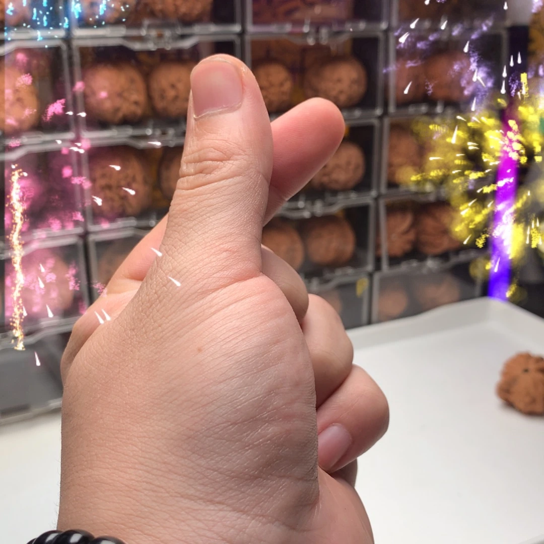 小***花桃核吊坠哼哼唧唧6666888