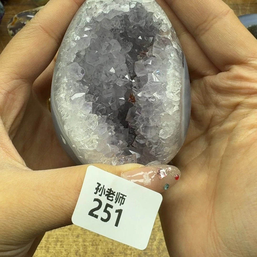 水晶大型摆件（非配饰）未镶嵌