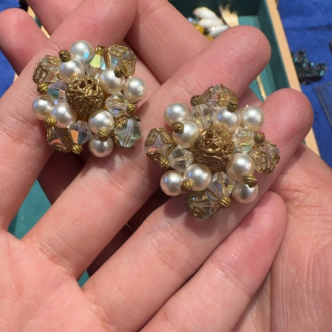 琉璃纯铜合金瑕疵