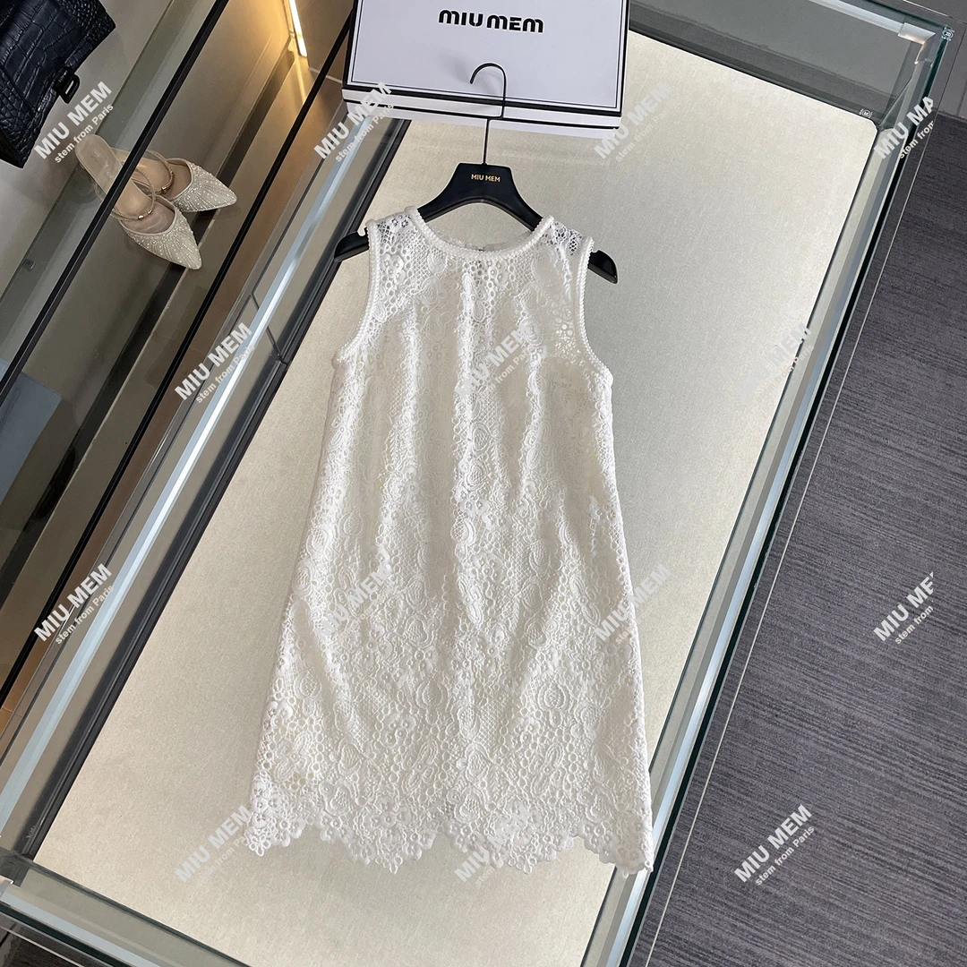 【月下繁花】蕾丝白色时尚夏季无袖设计师连衣裙女LA11063
