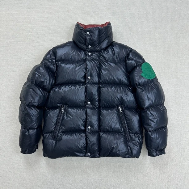 99新 MONCLER 1952大标立领羽绒服/2码/WL0896